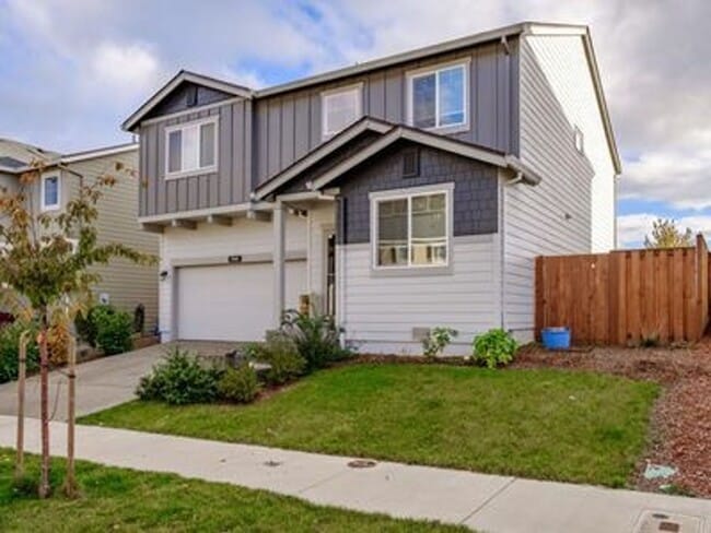 property at 2966 Northwest San Pedro Avenue