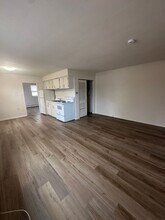 215 Felton Ave in Collingdale, PA - Building Photo - Building Photo