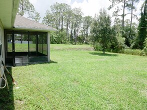 426 Harrisburg St SW in Palm Bay, FL - Building Photo - Building Photo