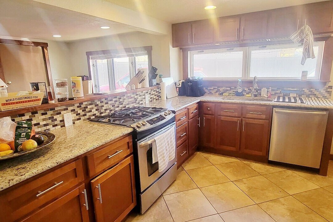 1325 Balsam Ave in Boulder, CO - Building Photo