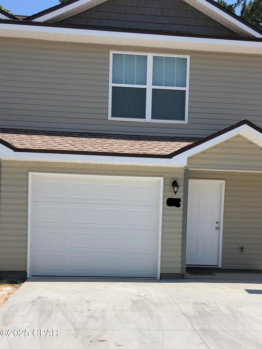 251 Callaway Chase Ln in Panama City, FL - Foto de edificio