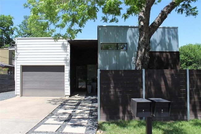 property at 3700 Garden Villa Ln