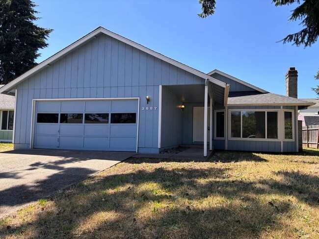 property at 3887 N Clarey St