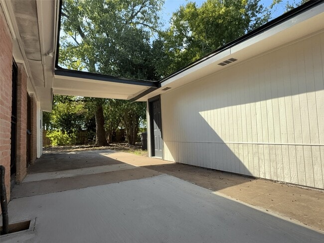 13406 Melcher Dr in Houston, TX - Building Photo - Building Photo