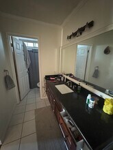 4012 Valeta St, Unit 300 in San Diego, CA - Building Photo - Building Photo