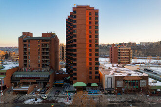 Wah Ying Mansion in Calgary, AB - Building Photo - Building Photo