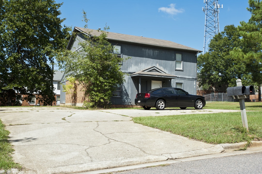 35-37 Conifer Ct in North Augusta, SC - Foto de edificio