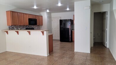 8659 Bella Jewel Ave in Las Vegas, NV - Building Photo - Building Photo