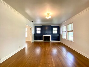3200 Glenview Ave, Unit Glenview in Austin, TX - Building Photo - Building Photo