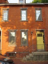 518 N Queen St in Lancaster, PA - Building Photo