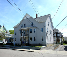 241 Rathbun St in Woonsocket, RI - Building Photo - Building Photo