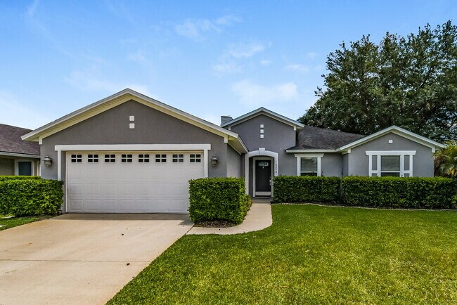 property at 1504 Dahlgren St