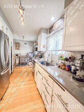 8155 Manitoba St in Los Angeles, CA - Building Photo - Building Photo