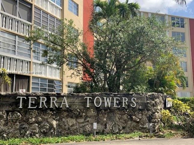 property at 1475 NE 125th Terrace