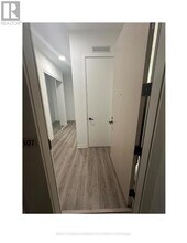 8 Interchange Wy in Vaughan, ON - Building Photo - Building Photo