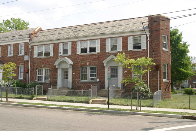 1301-1303 Adams St NE in Washington, DC - Building Photo - Building Photo