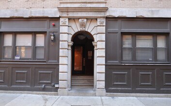 97 Prince St, Unit #13 in Boston, MA - Foto de edificio - Building Photo