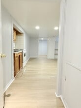 1664 Goyeau St in Windsor, ON - Building Photo - Building Photo