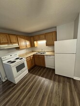 7857 Harrison Rd in Cincinnati, OH - Building Photo - Building Photo