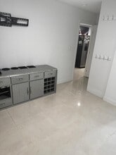 1152 NW 2nd St in Homestead, FL - Building Photo - Building Photo