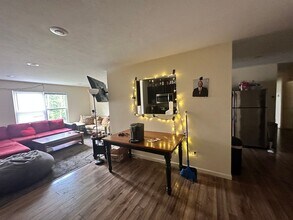 1207-1207 Euclid Ave in Kalamazoo, MI - Building Photo - Building Photo