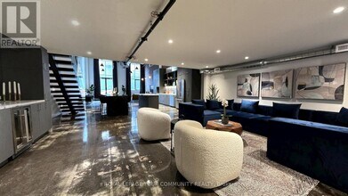 1159 Dundas St E in Toronto, ON - Building Photo - Building Photo