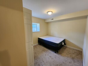 1147 E 61st St in Chicago, IL - Building Photo - Building Photo