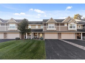 1116 Station Trl in Eagan, MN - Building Photo - Building Photo