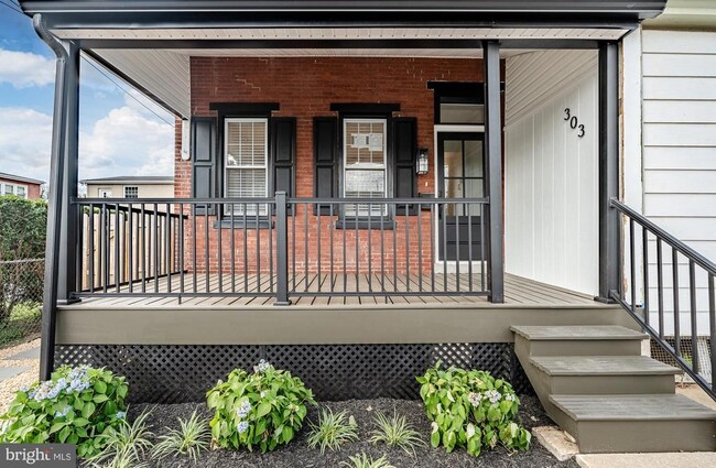 303 W Washington St in West Chester, PA - Building Photo - Building Photo