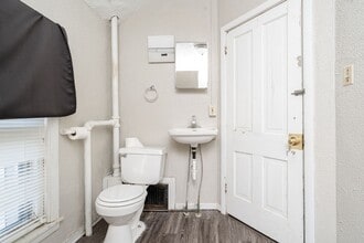 1315 State St in Cedar Falls, IA - Building Photo - Building Photo