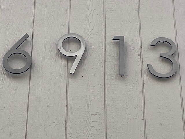 6913 Wentworth Dr, Unit #C in Austin, TX - Building Photo