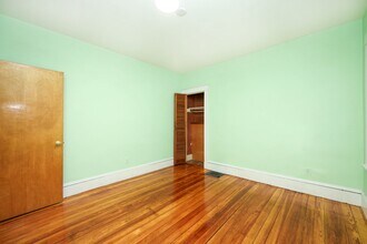 84 Rogers Ave, Unit 1 in Somerville, MA - Building Photo - Building Photo