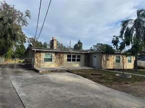 1932 Providence Rd in Brandon, FL - Building Photo - Building Photo