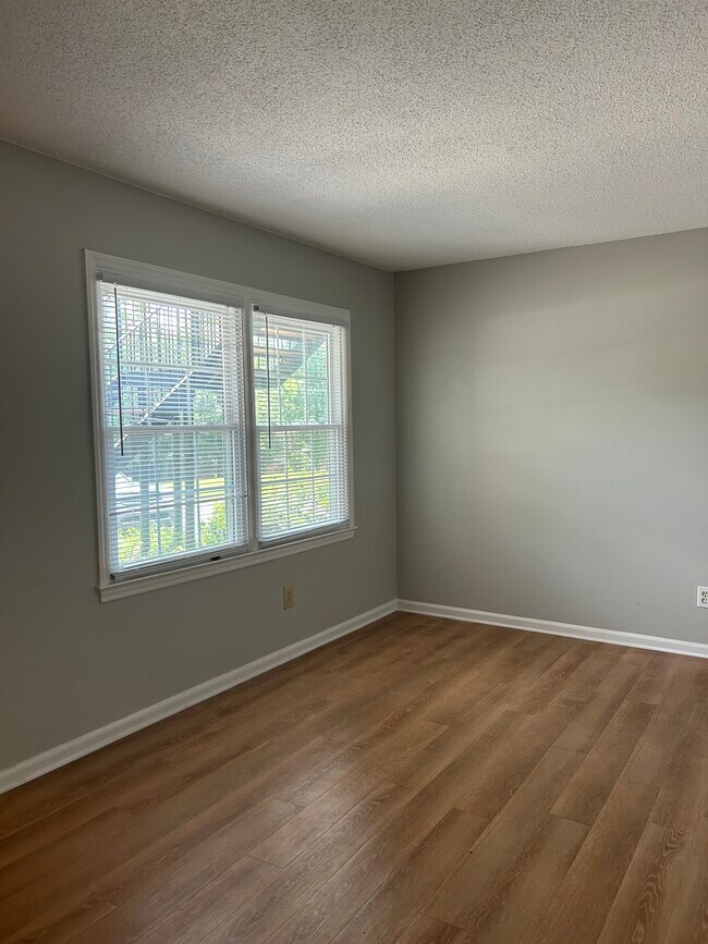 208 Northpoint Ave Unit F in High Point, NC - Building Photo - Building Photo