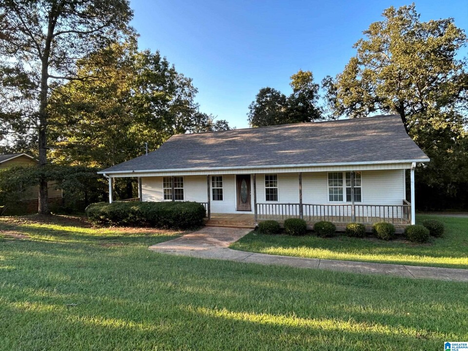 288 Wyatt Blvd in Lincoln, AL - Building Photo