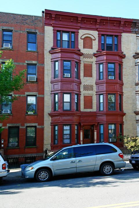 30 3rd St in Brooklyn, NY - Building Photo