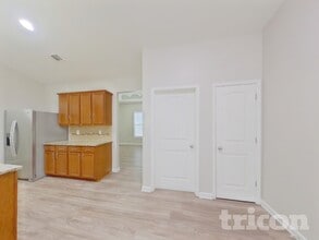 404 Plamondon Dr in Simpsonville, SC - Building Photo - Building Photo