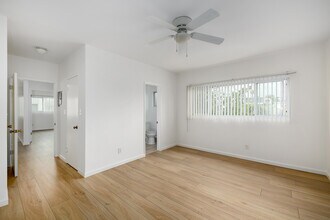 5640 Fair Ave in North Hollywood, CA - Foto de edificio - Interior Photo