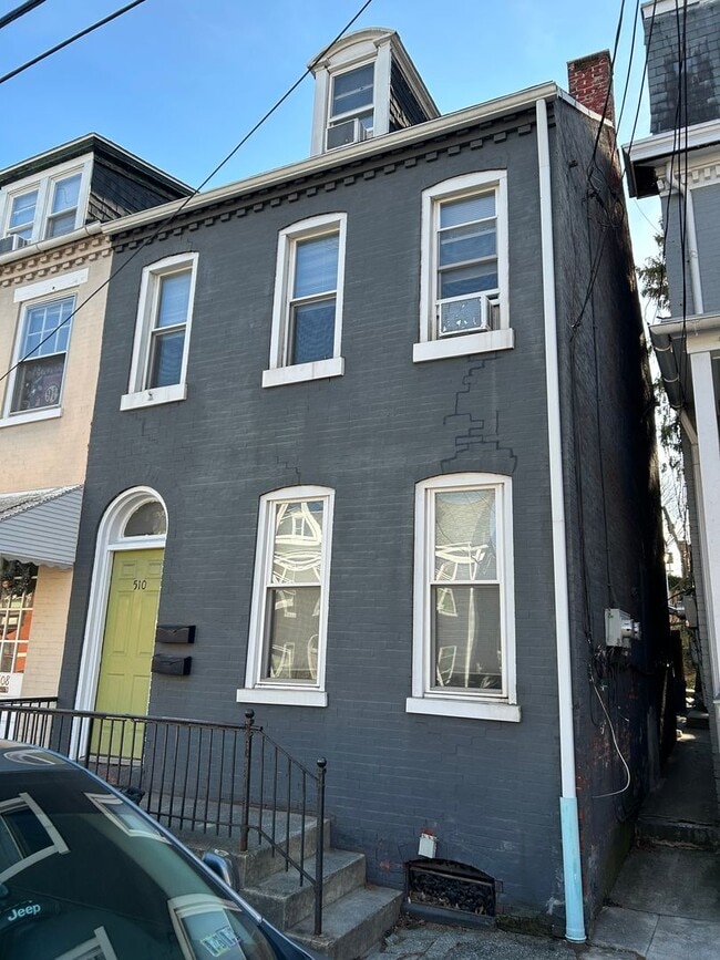 property at 510 W Orange St