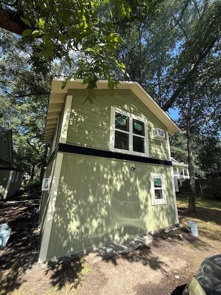 property at 502 W Drew St