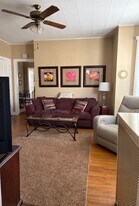 23903 W Ottawa St, Unit 1st floor in Plainfield, IL - Building Photo