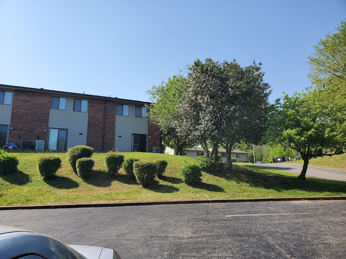 Scottsville Landmark Apartments in Scottsville, KY - Building Photo