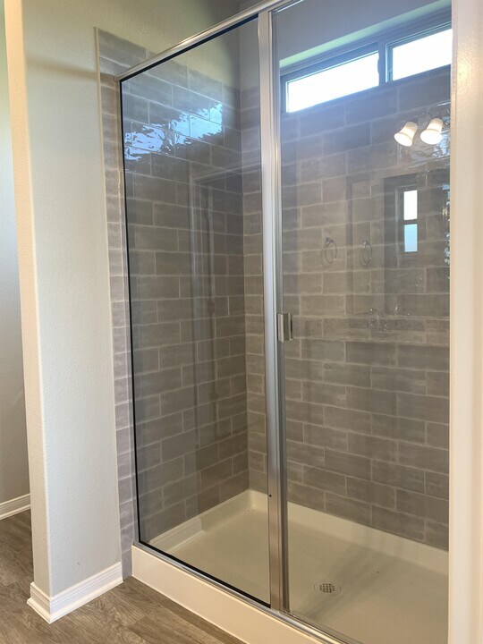 1353 Aurora Grv Bnd in Temple, TX - Building Photo