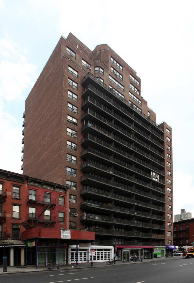 1584-1586 2nd Ave in New York, NY - Building Photo - Other