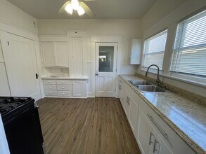 3908 Ibis St in San Diego, CA - Building Photo - Building Photo