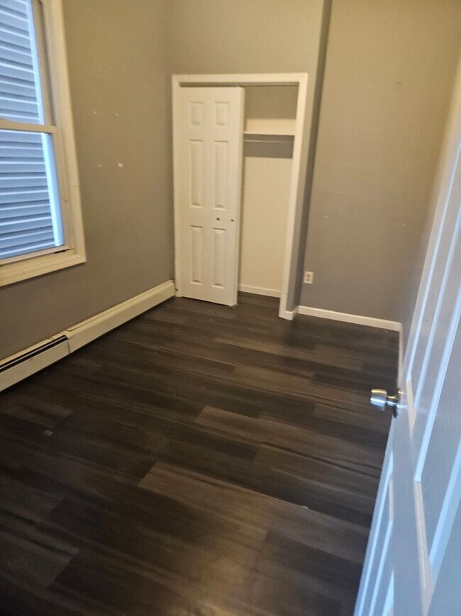 907 Anna St in Elizabeth, NJ - Building Photo - Building Photo