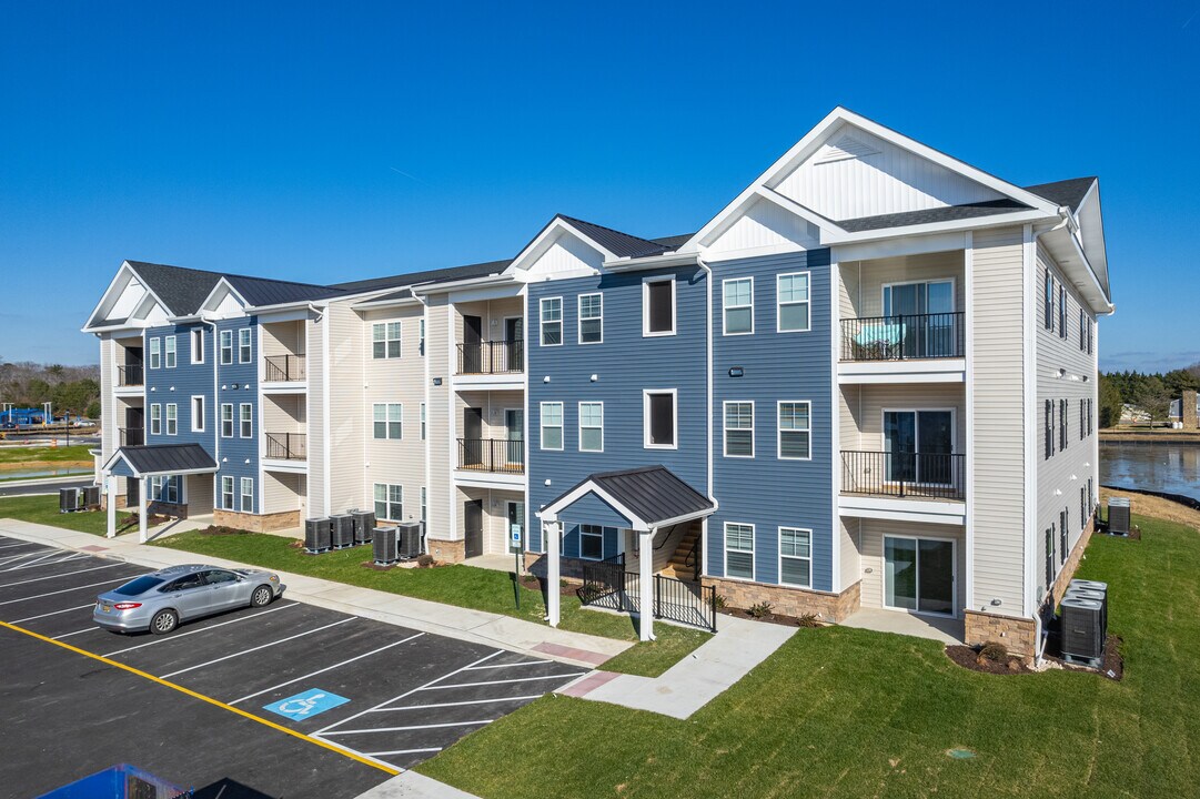 Riverside Apartments in Millsboro, DE - Foto de edificio