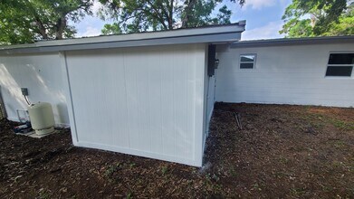 106 N 40th St in Fort Pierce, FL - Building Photo - Building Photo