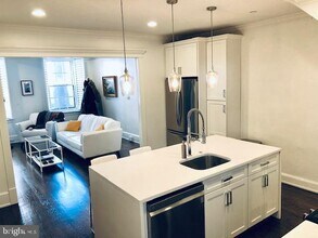 8 N New St in West Chester, PA - Building Photo - Building Photo