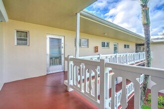 2606 Garden Dr S in Lake Worth Beach, FL - Building Photo - Building Photo